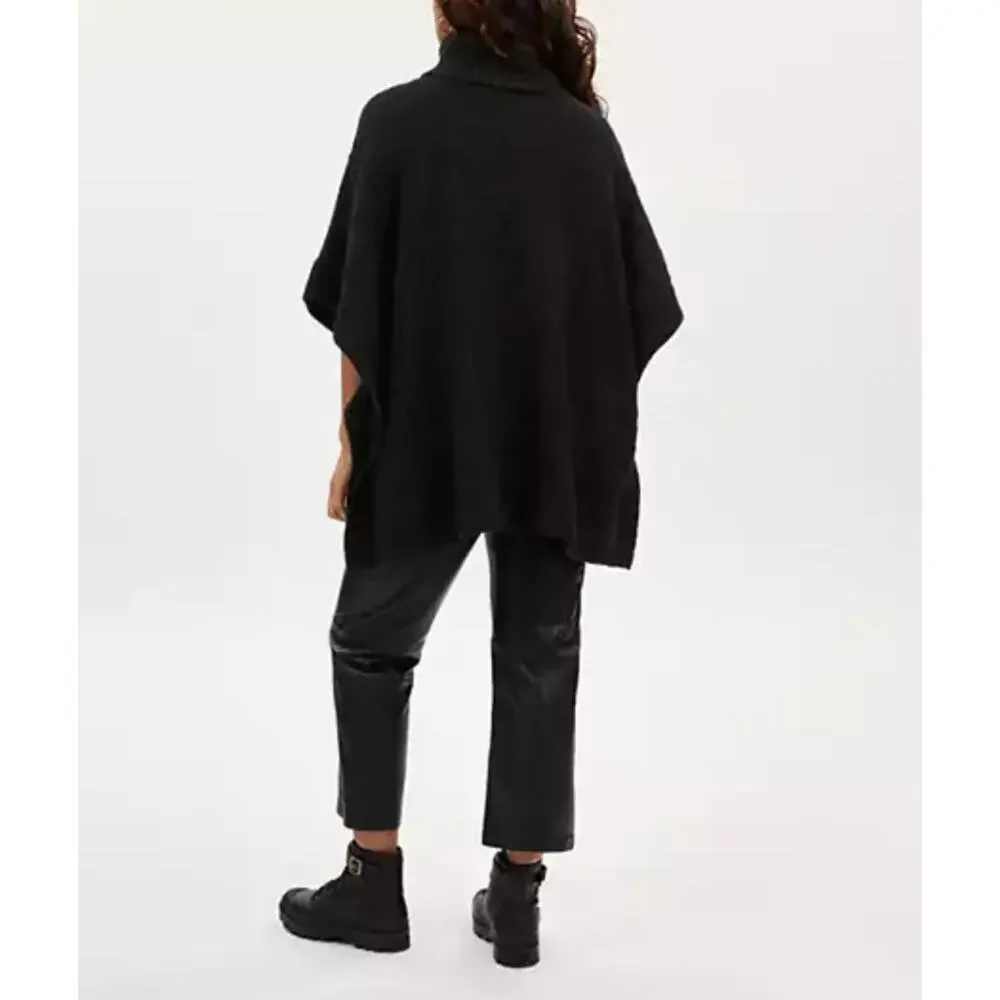 *COACH Signature Knit Poncho XS/S Oversize NWT*